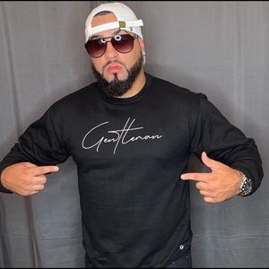 Crew Neck Sweater Gentleman